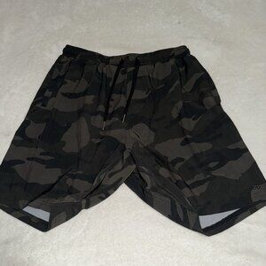 Men’s Albion Fit Camo Swim Shorts Sz 38